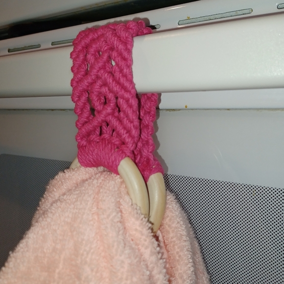 Hand Kitchen Towel Wooden Holder Boho Macrame Puschia Pink - Picture 4 of 11